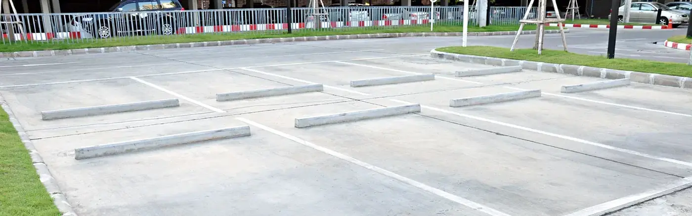 Commercial carpark pressure cleaning on the Gold Coast